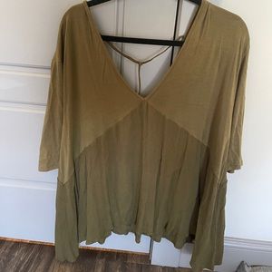 Altar’d State flowy top